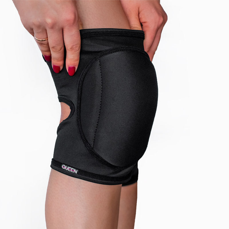 Sleek Black Classic Knee Pads